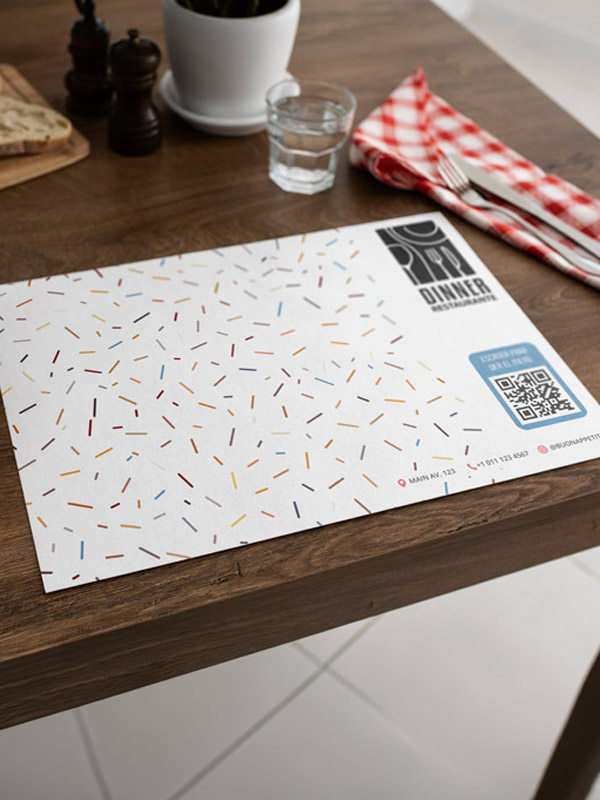 Mantel de Papel Confetti Multicolor con QR - Imagen 3